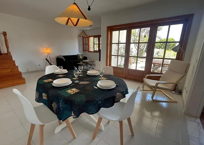 Willa Anna With Heated Pool Puerto del Carmen (Lanzarote)