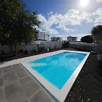 Anna With Heated Pool