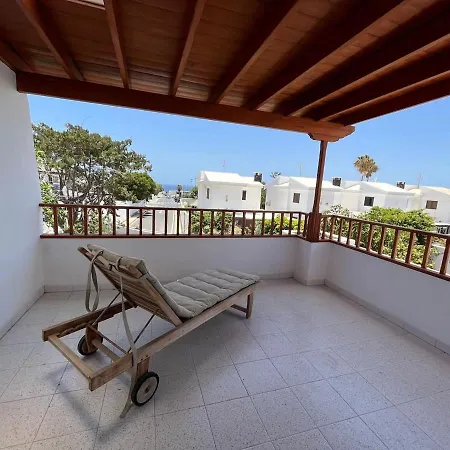 Anna With Heated Pool Puerto del Carmen (Lanzarote)